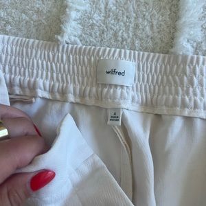 Alanya light birch from Aritzia Wilfred ! Perfect pair of pants